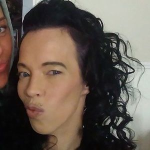 Meet your Posher, Michele